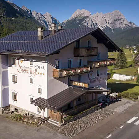 Hotel Siera Hof *